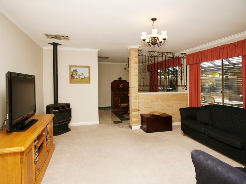 3/17 Satellite Rtt, Kiara WA 6054