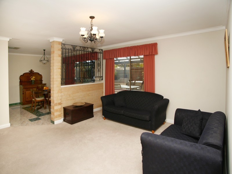 3/17 Satellite Rtt, Kiara WA 6054