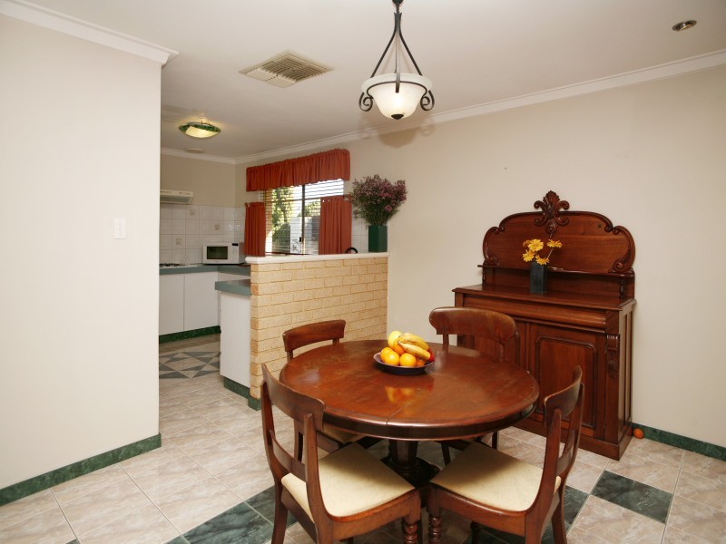 3/17 Satellite Rtt, Kiara WA 6054