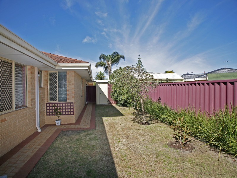 3/17 Satellite Rtt, Kiara WA 6054