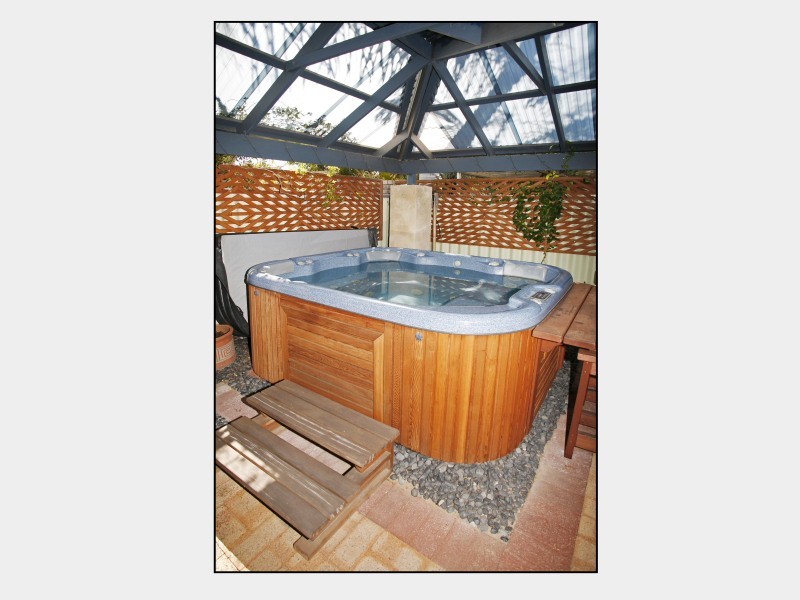 3/17 Satellite Rtt, Kiara WA 6054