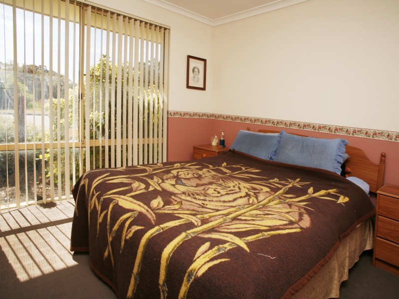 121 Bottlebrush Drive, Kiara WA 6054