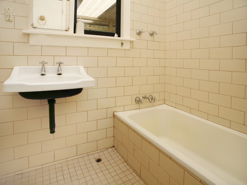 5 Gaunt Street, Eden Hill WA 6054