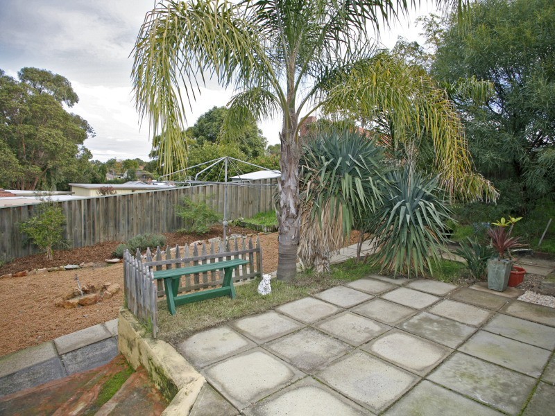 5 Gaunt Street, Eden Hill WA 6054