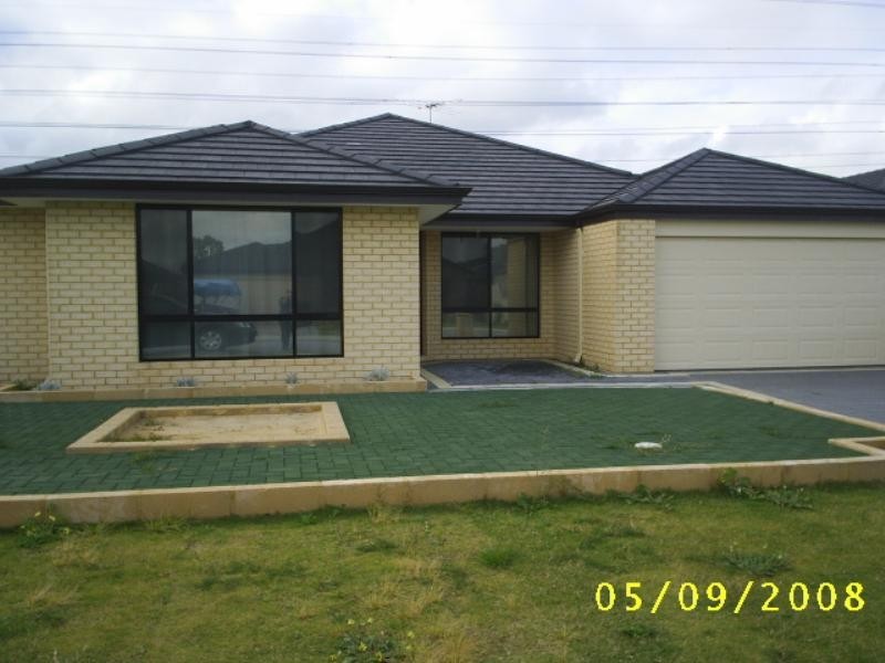 16 Driftwood Way, Beechboro WA 6063