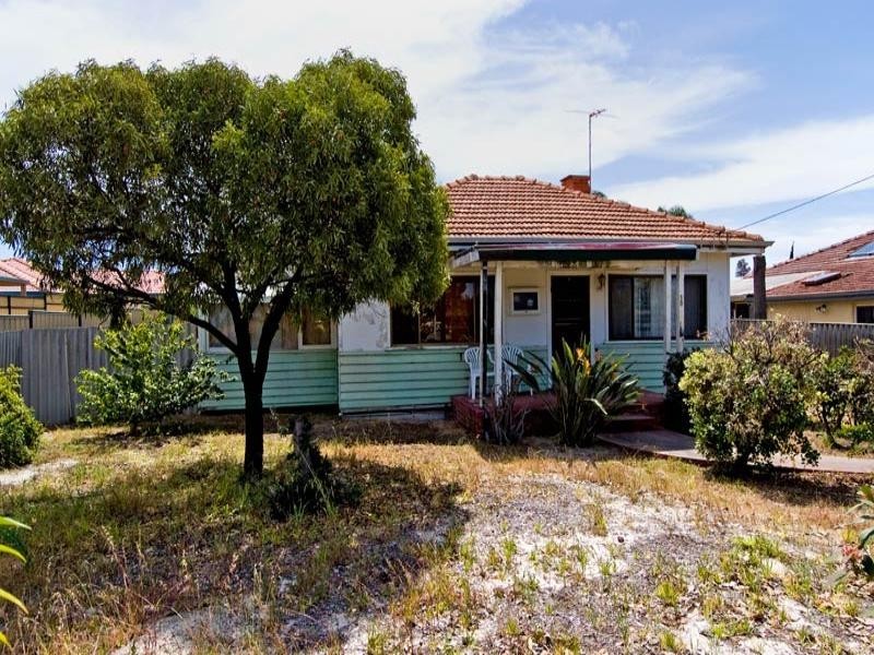 10 Surrey Street, Dianella WA 6059