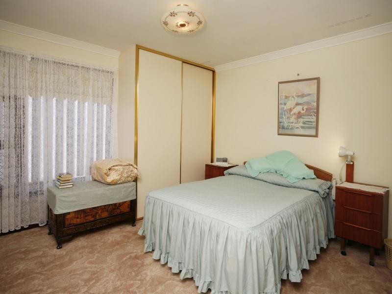 21 Charnwood Street, Morley WA 6062