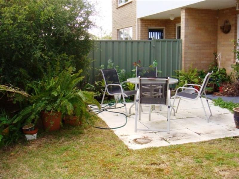 2/29 Moldavia Street, Tuart Hill WA 6060