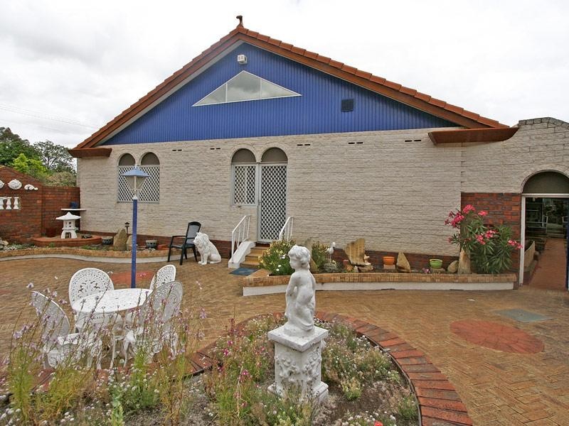 42 Esther Street, Eden Hill WA 6054