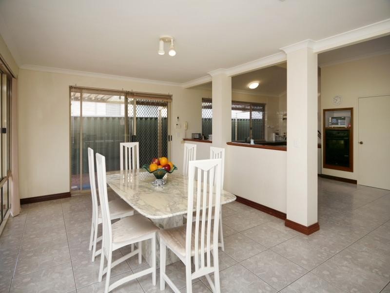 14 Penlea Glade, Kiara WA 6054