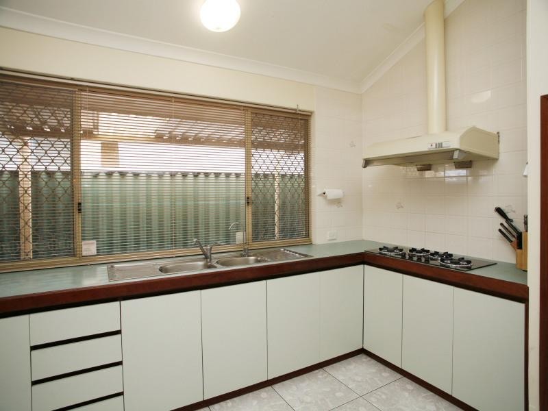 14 Penlea Glade, Kiara WA 6054