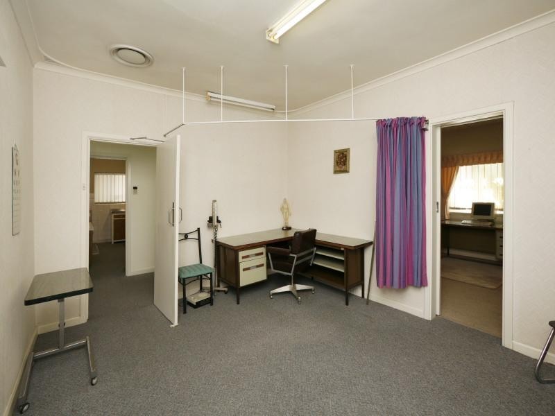 125 Walter Road West, Dianella WA 6059