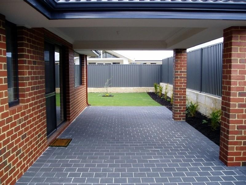 3 Whitehart Entrance, Aveley WA 6069