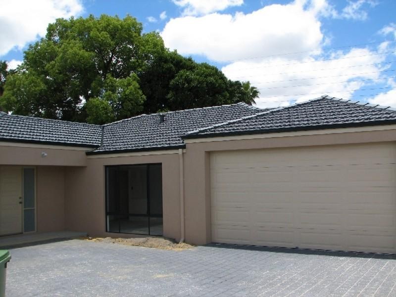12 Hookwood Street, Morley WA 6062