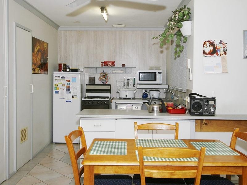 8 Dodds Place, Beechboro WA 6063