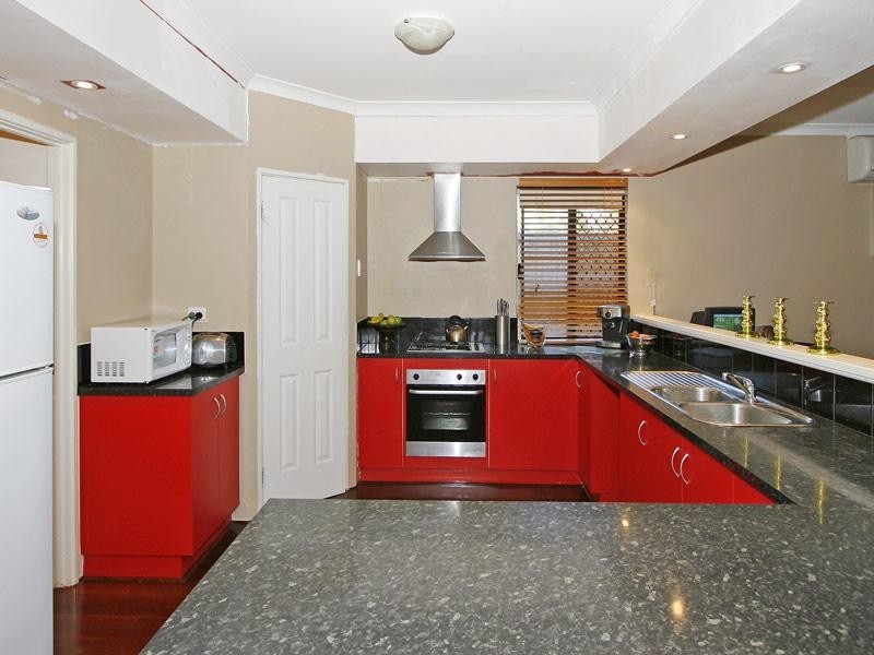 4 Paperbark Place, Ellenbrook WA 6069