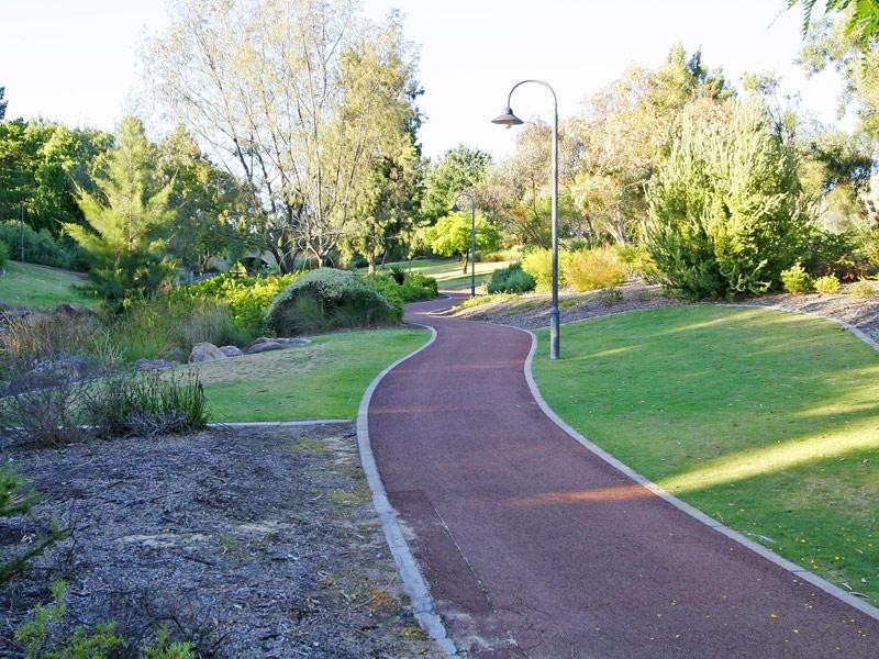 4 Paperbark Place, Ellenbrook WA 6069