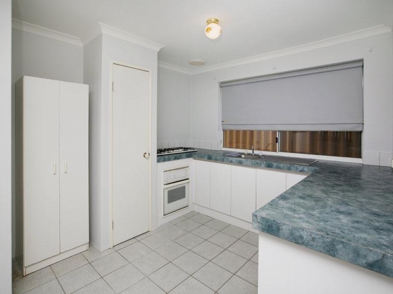 7 Prockter Gardens, Leda WA 6170