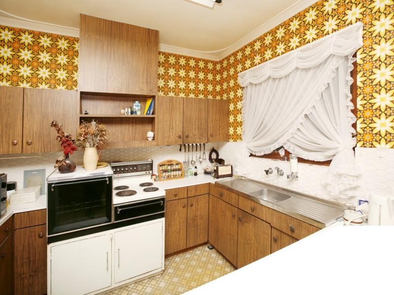 19 Leeds Street, Dianella WA 6059