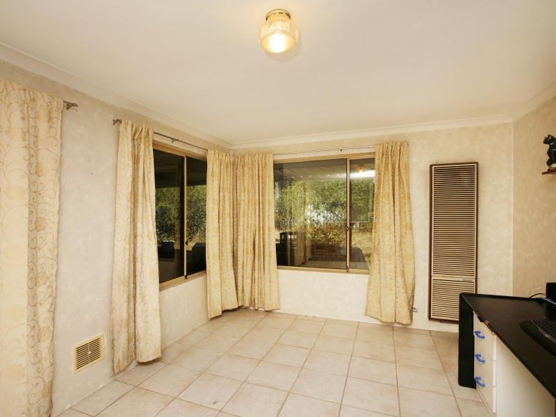 72 Giralia Pwy, Ballajura WA 6066