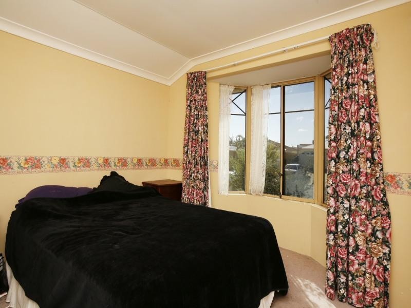 72 Giralia Pwy, Ballajura WA 6066