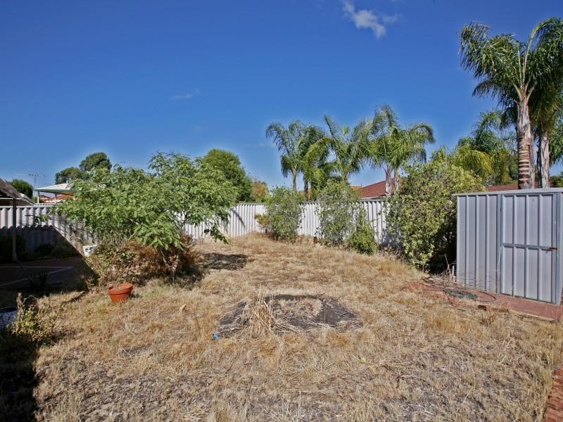 72 Giralia Pwy, Ballajura WA 6066