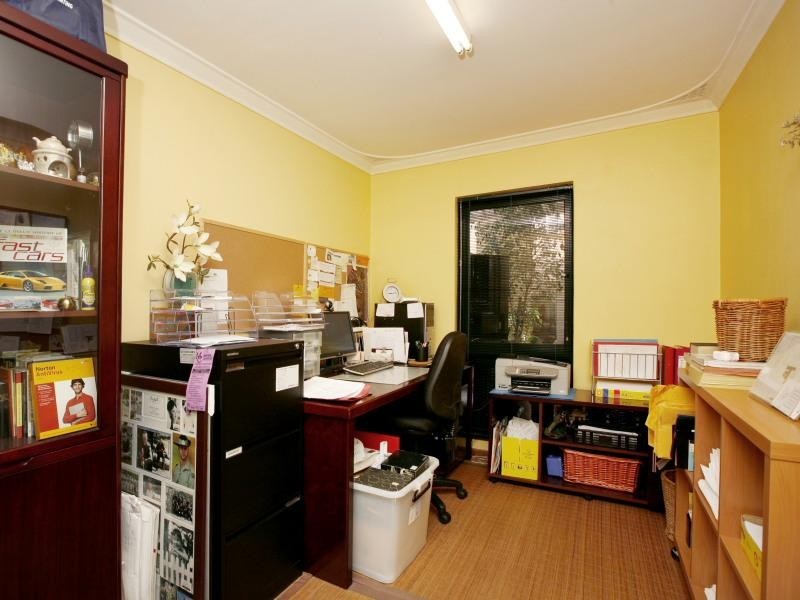 215 Wellington Road, Dianella WA 6059