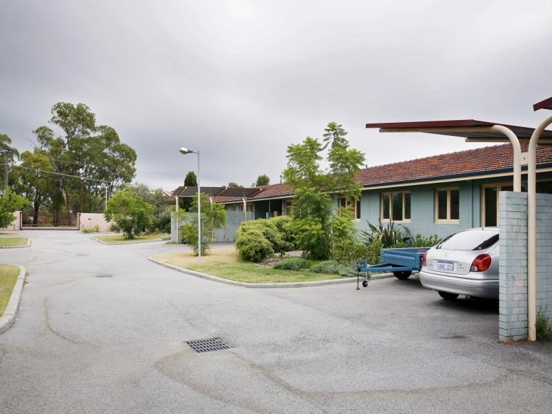 9/2 Millgate Road, Balga WA 6061