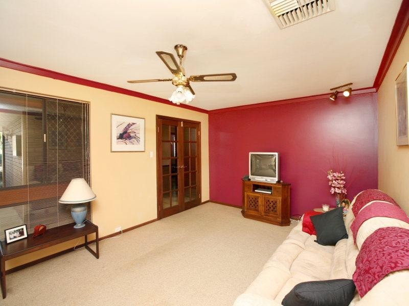 12 Hackbridge Way, Bayswater WA 6053