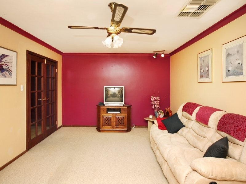 12 Hackbridge Way, Bayswater WA 6053