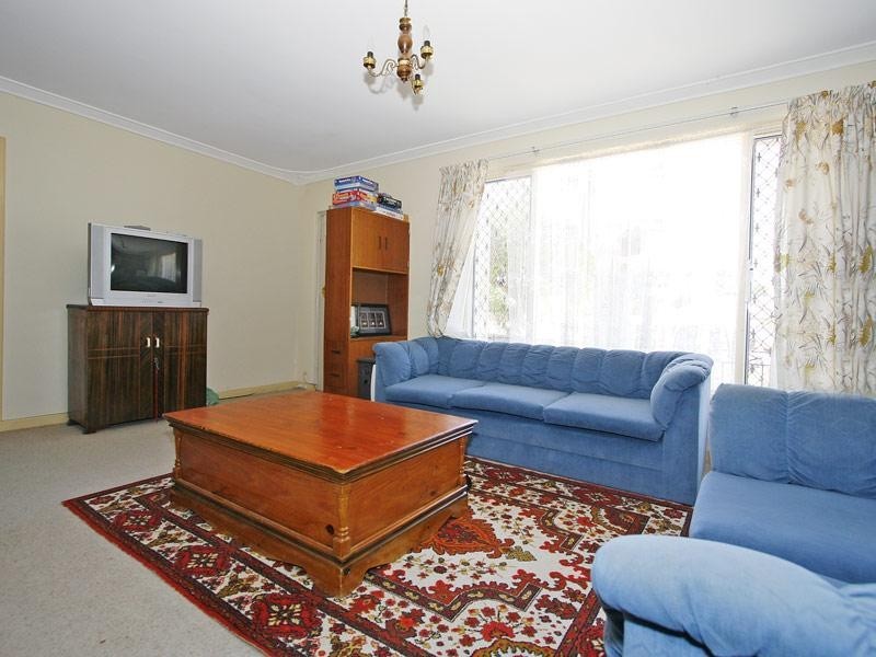 15 Gallagher Street, Eden Hill WA 6054