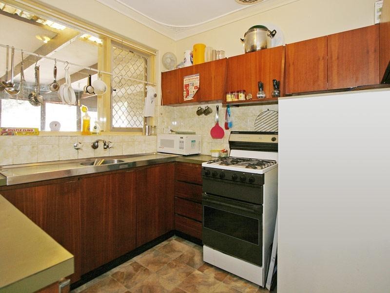 15 Gallagher Street, Eden Hill WA 6054