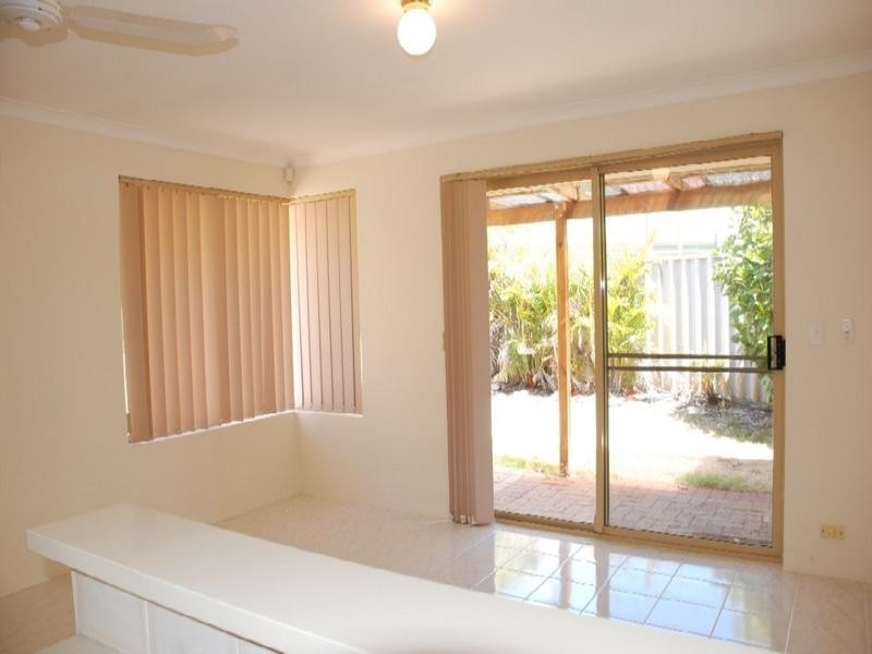 2/390 Lennard Street, Dianella WA 6059