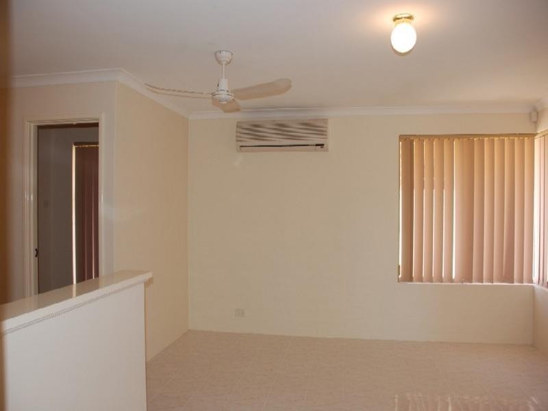 2/390 Lennard Street, Dianella WA 6059