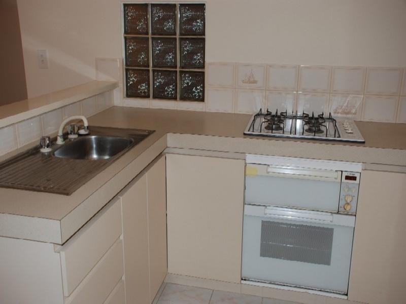 2/390 Lennard Street, Dianella WA 6059