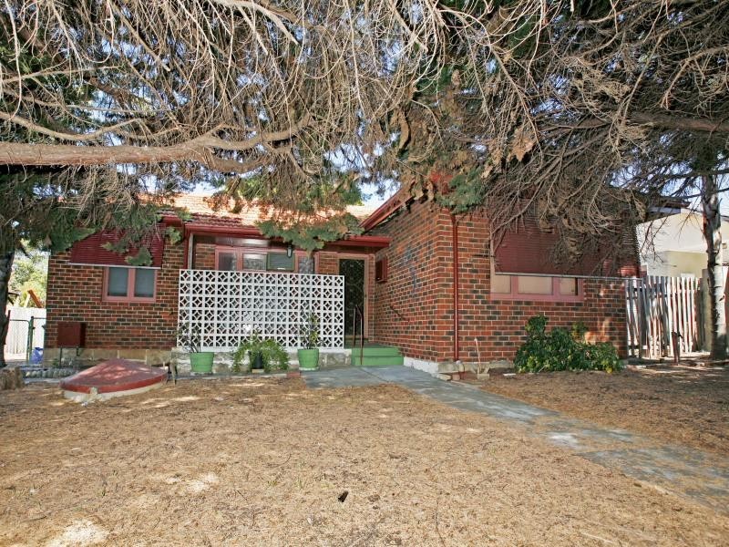 84 Broun Avenue, Embleton WA 6062