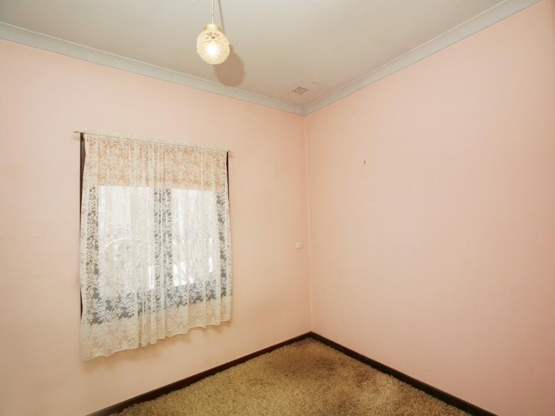 84 Broun Avenue, Embleton WA 6062