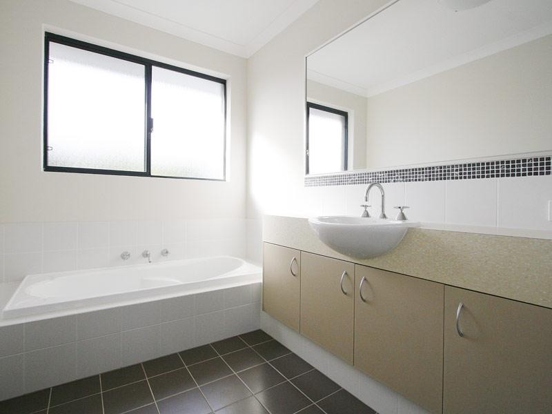 1A Frinton Street, Bayswater WA 6053