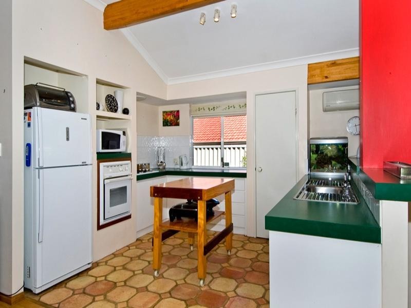 11 Serpentine Rise, Success WA 6164