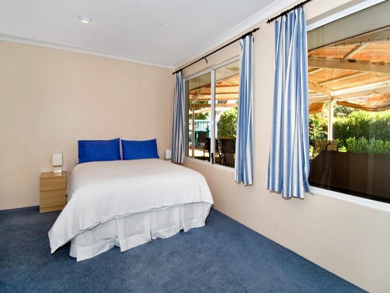 11 Serpentine Rise, Success WA 6164