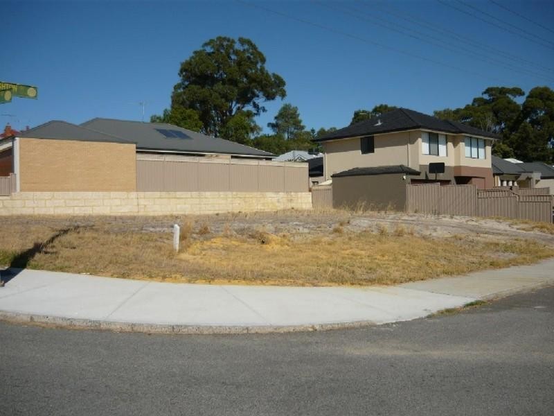 1A Aughton Street, Bayswater WA 6053