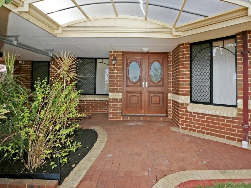 18 Denia Rise, Beechboro WA 6063