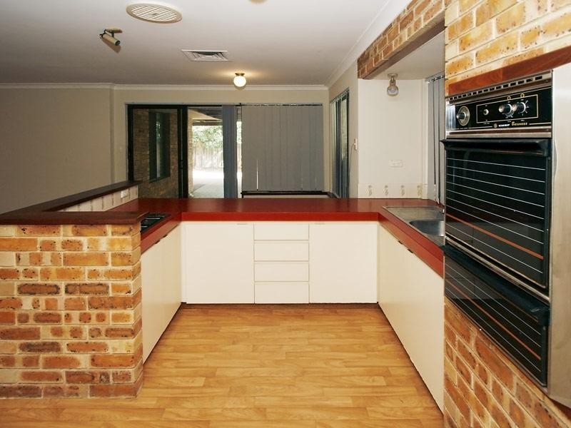 28 Faulkner Way, Eden Hill WA 6054