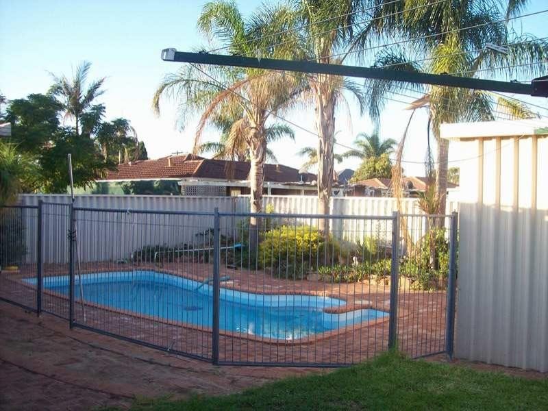 44 Darwin Crescent, Beechboro WA 6063