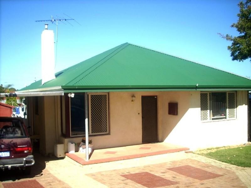 12 Felpham Street, Balga WA 6061