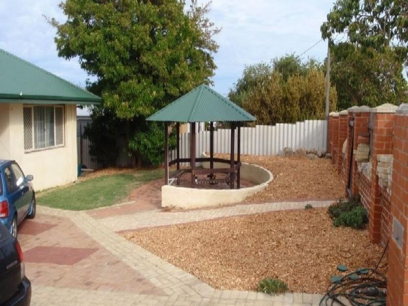 12 Felpham Street, Balga WA 6061