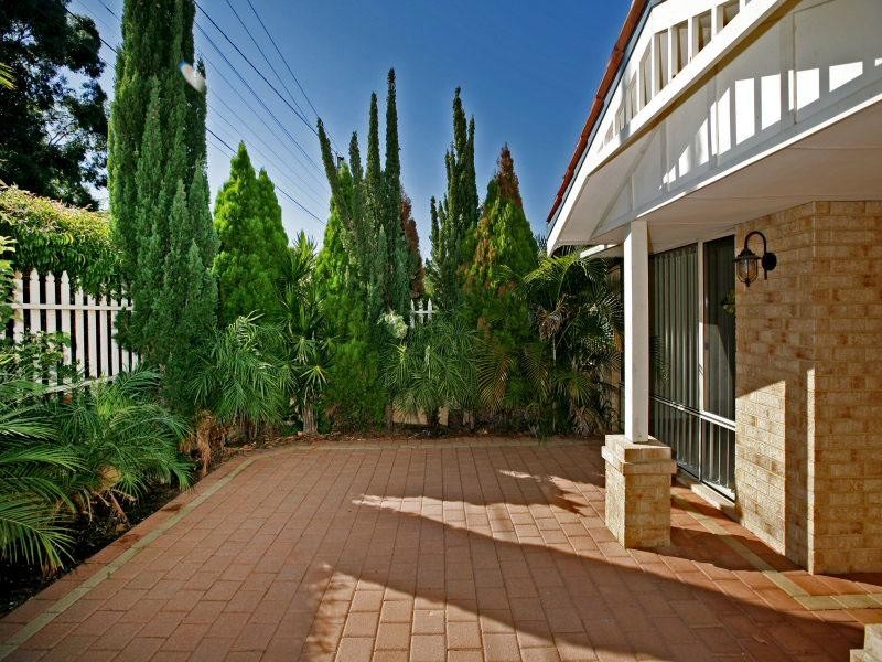 1/238 Cape Street, Tuart Hill WA 6060