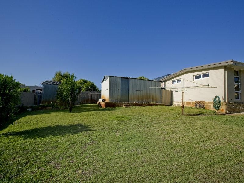 126 Drake Street, Embleton WA 6062