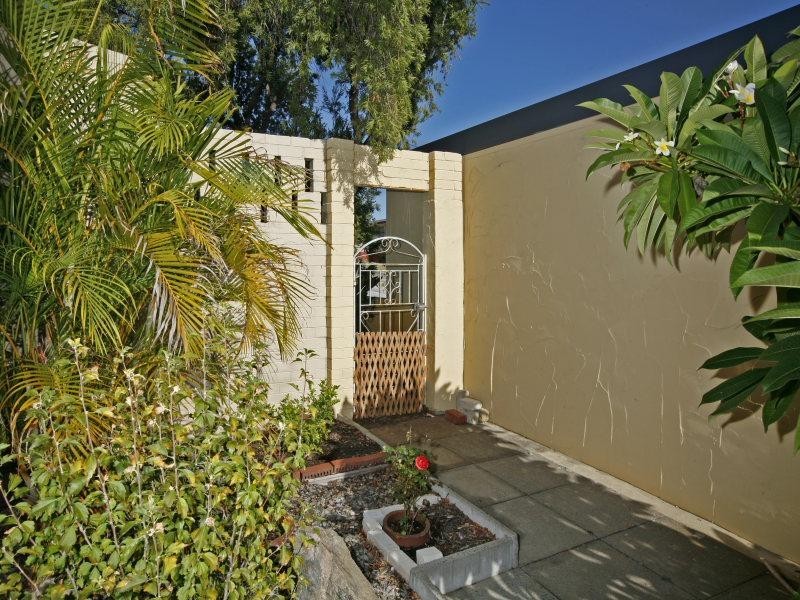 126 Drake Street, Embleton WA 6062