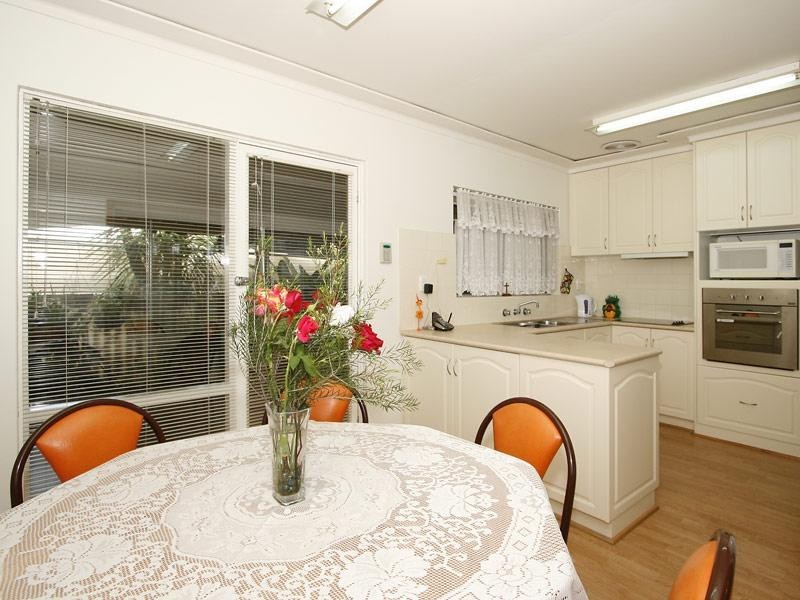 1 Ireland Way, Bassendean WA 6054